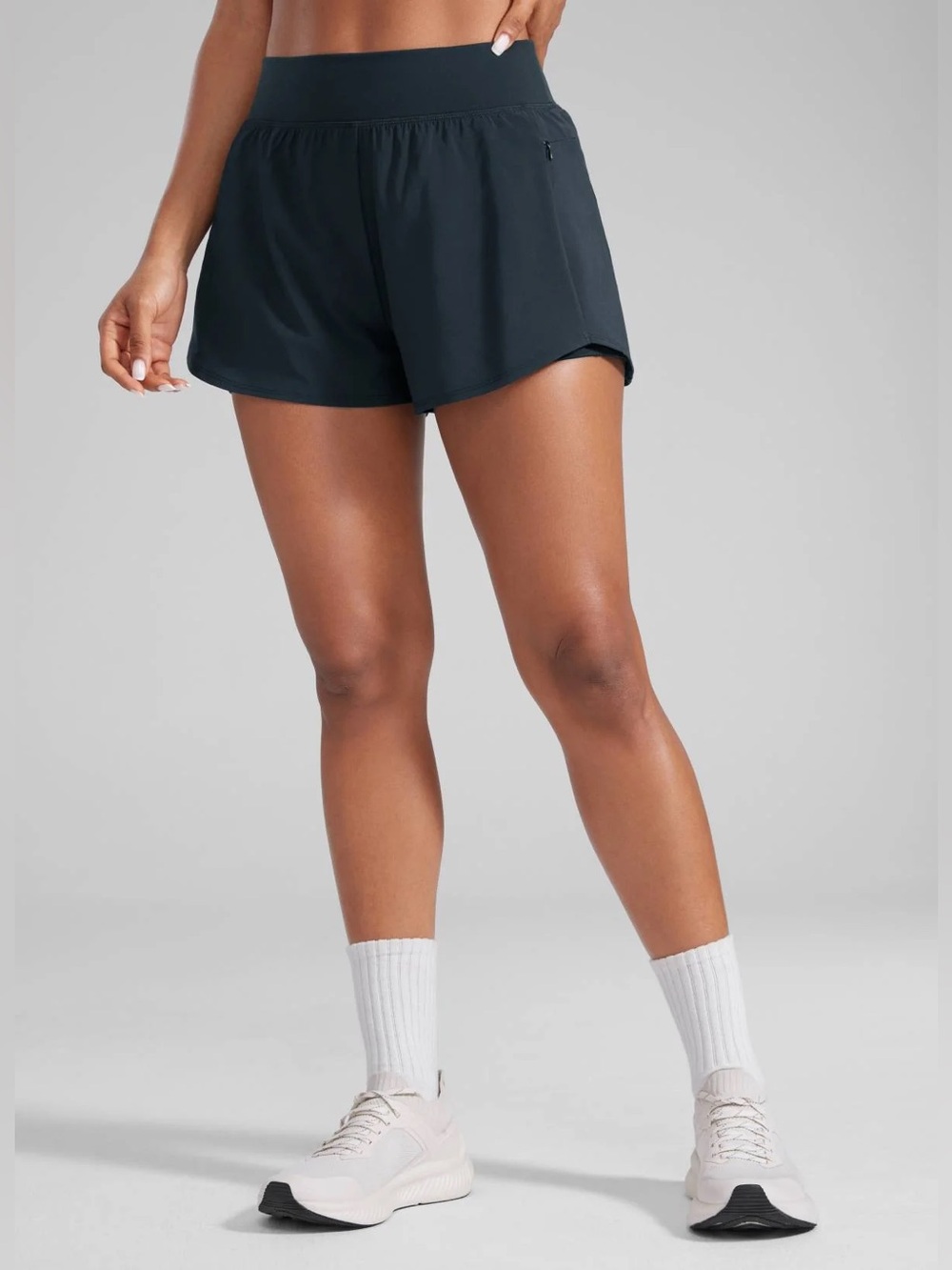 Feathery-Fit Soft 2 in 1 Zip Pocket Shorts 3"